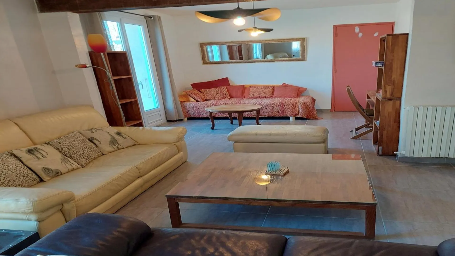 Villa Alana With Swimming Pool Vaison-la-Romaine